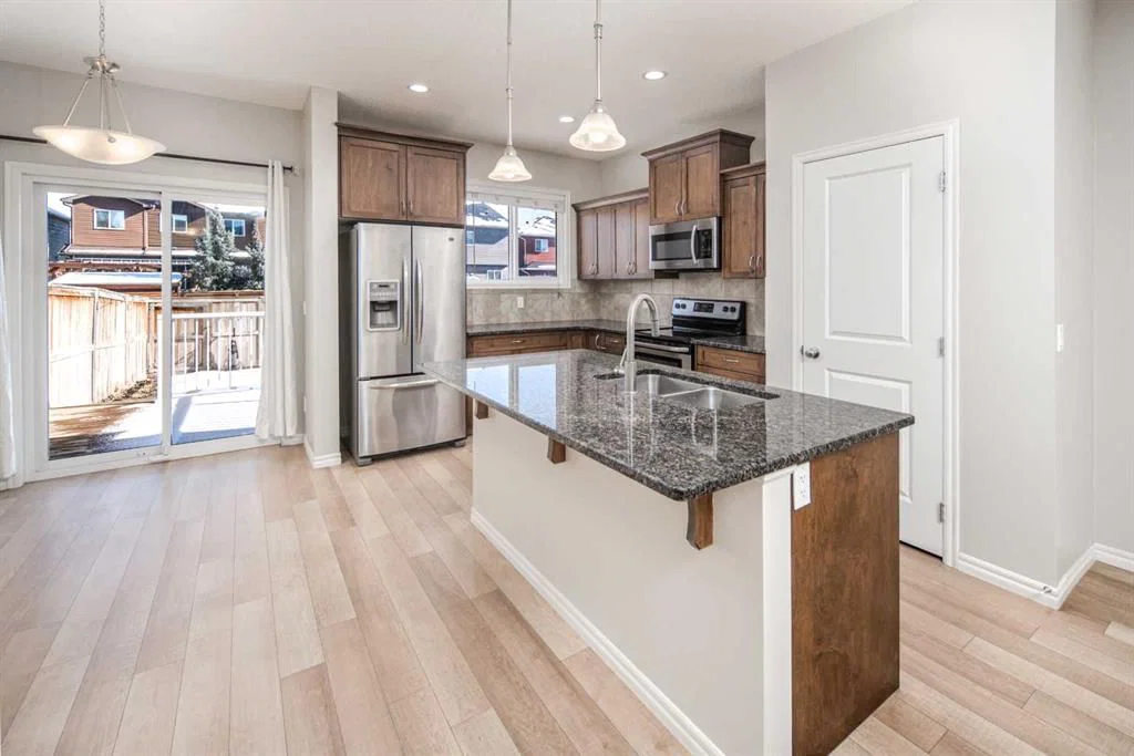 88 Legacy Mews SE, Calgary — photo 3 of 21