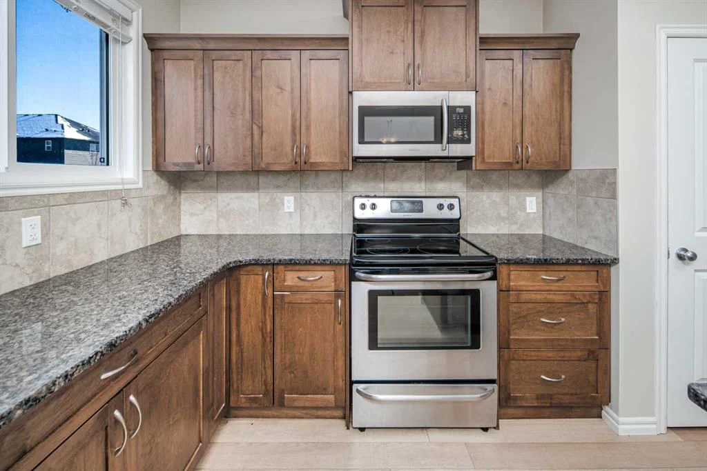 88 Legacy Mews SE, Calgary — photo 4 of 21