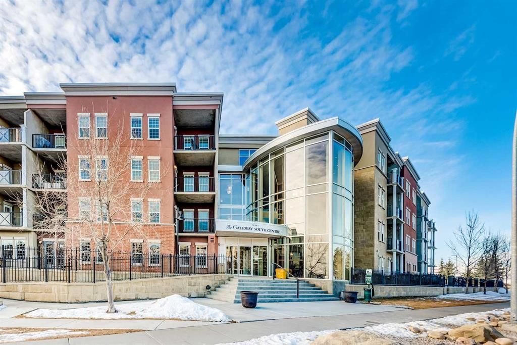 6608, 11811 Lake Fraser Drive SE, Calgary — recently sold condo