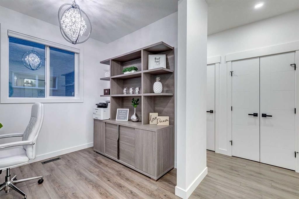 49 Masters Terrace SE, Calgary — photo 5 of 48