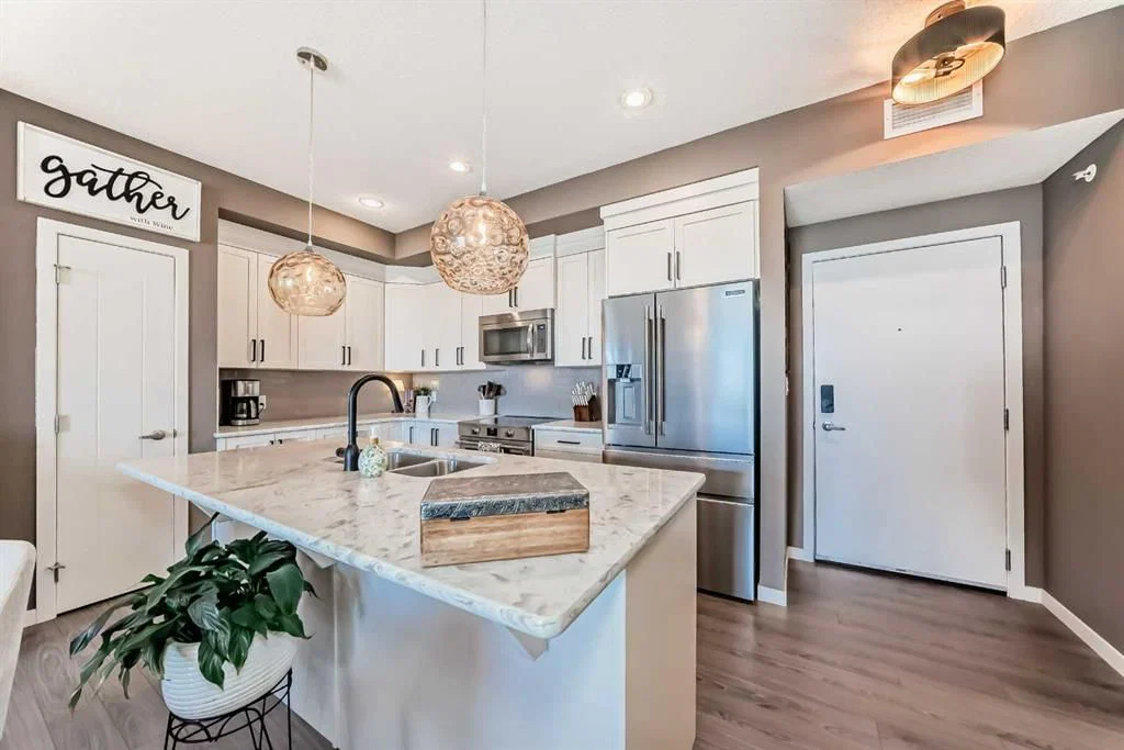 411, 6703 New Brighton Avenue SE, Calgary — main listing photo