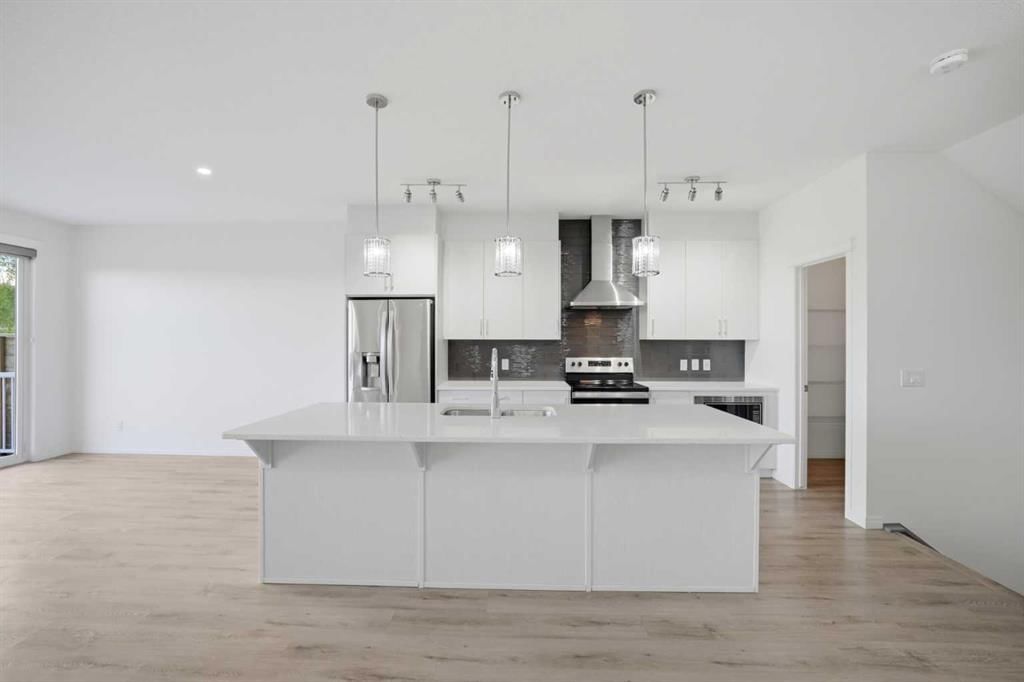 189 Sage Bluff Rise NW, Calgary — photo 5 of 49