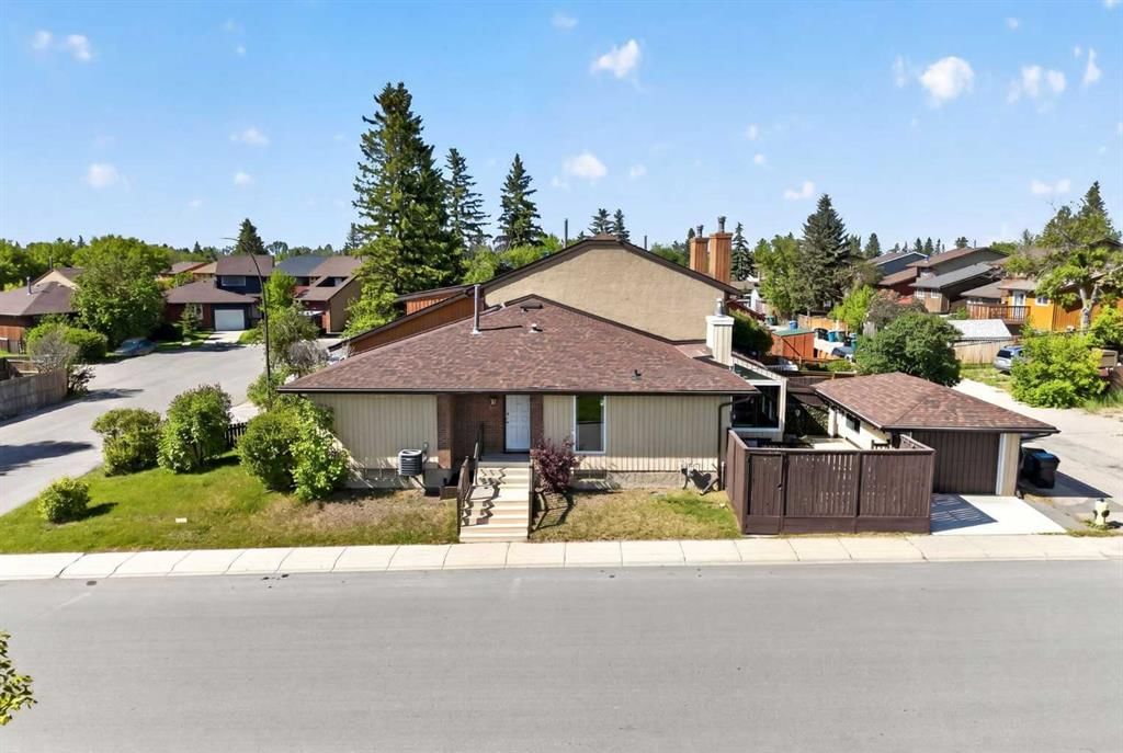204 Whiteridge Place NE, Calgary — photo 3 of 50