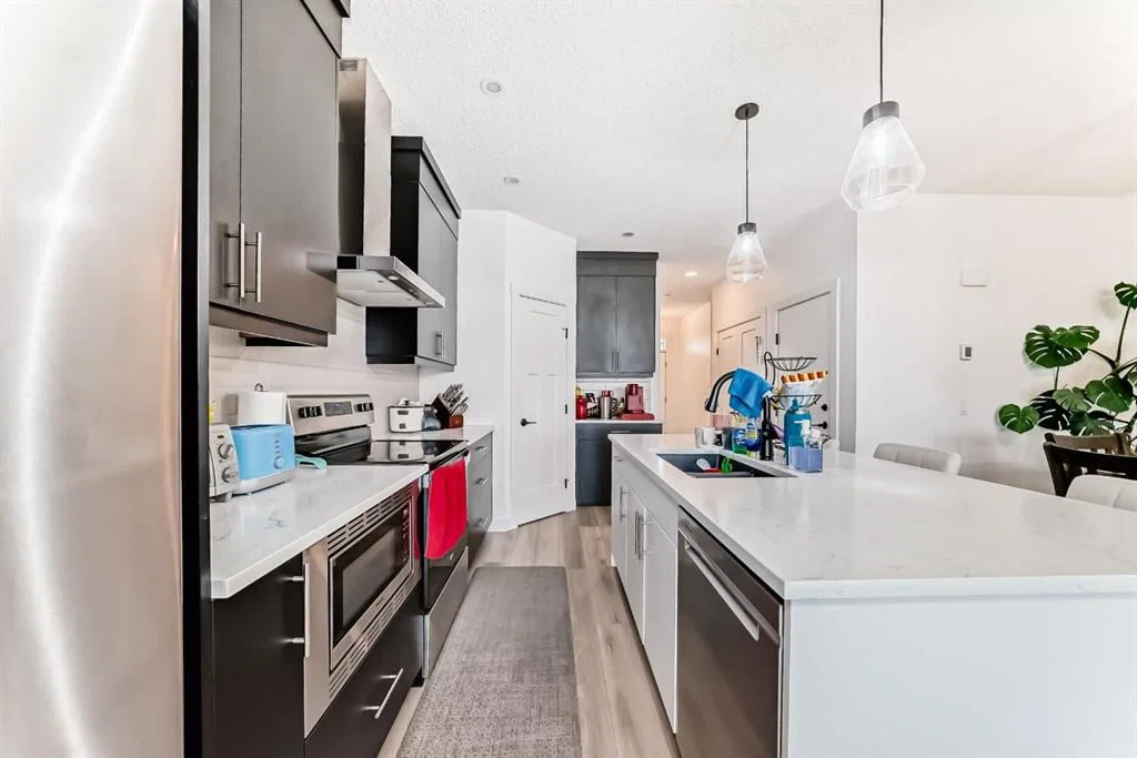 132 Setonstone Gardens SE, Calgary — photo 5 of 49