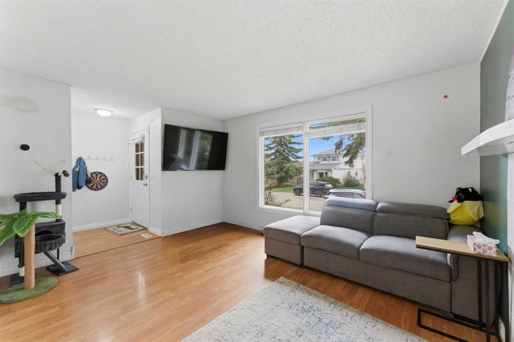 1224 Millcrest Rise SW, Calgary — photo 4 of 35