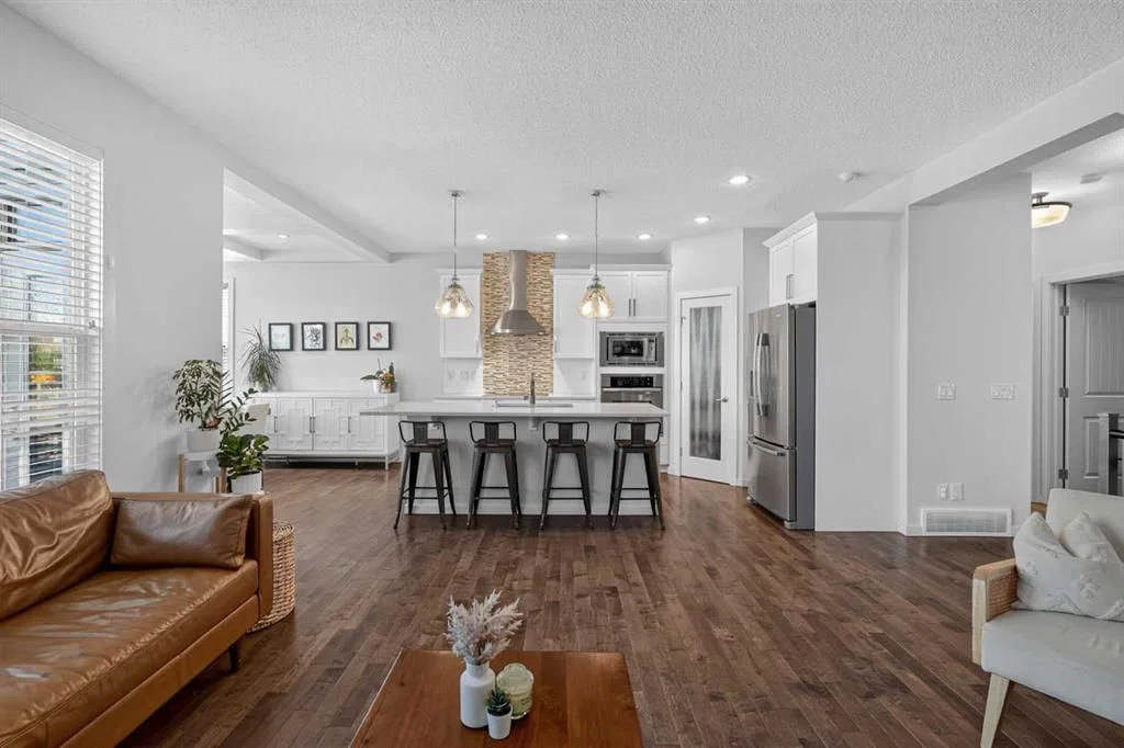 367 Mahogany Terrace SE, Calgary — main listing photo