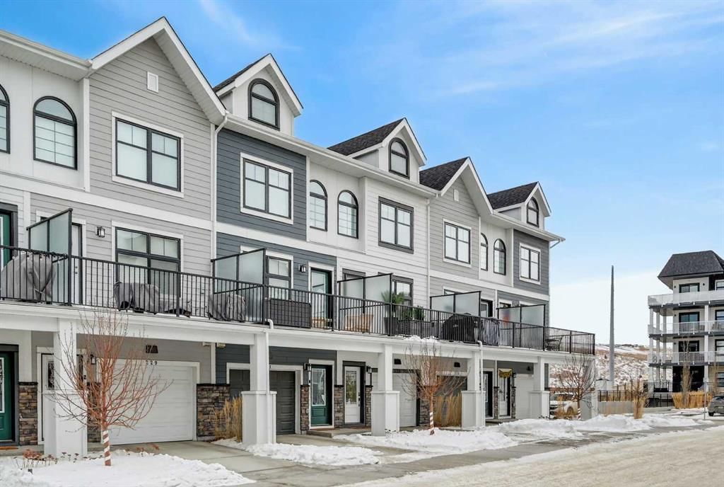 233 Les Jardins Park SE, Calgary — main listing photo