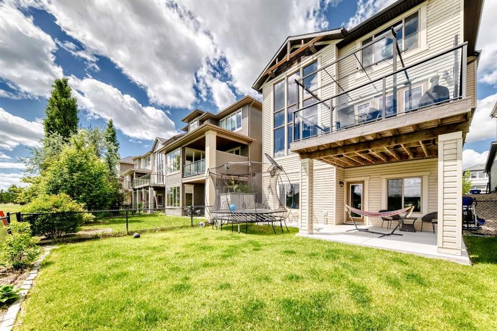 78 Chaparral Valley Square SE, Calgary — photo 2 of 33
