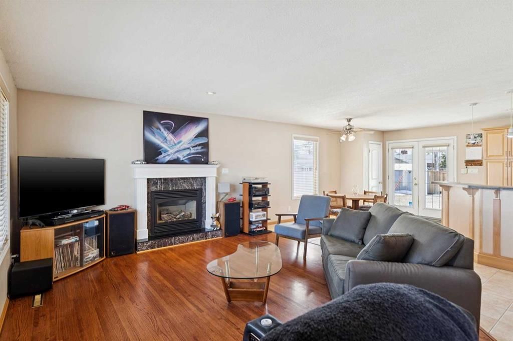 8523 Addison Place SE, Calgary — photo 4 of 33