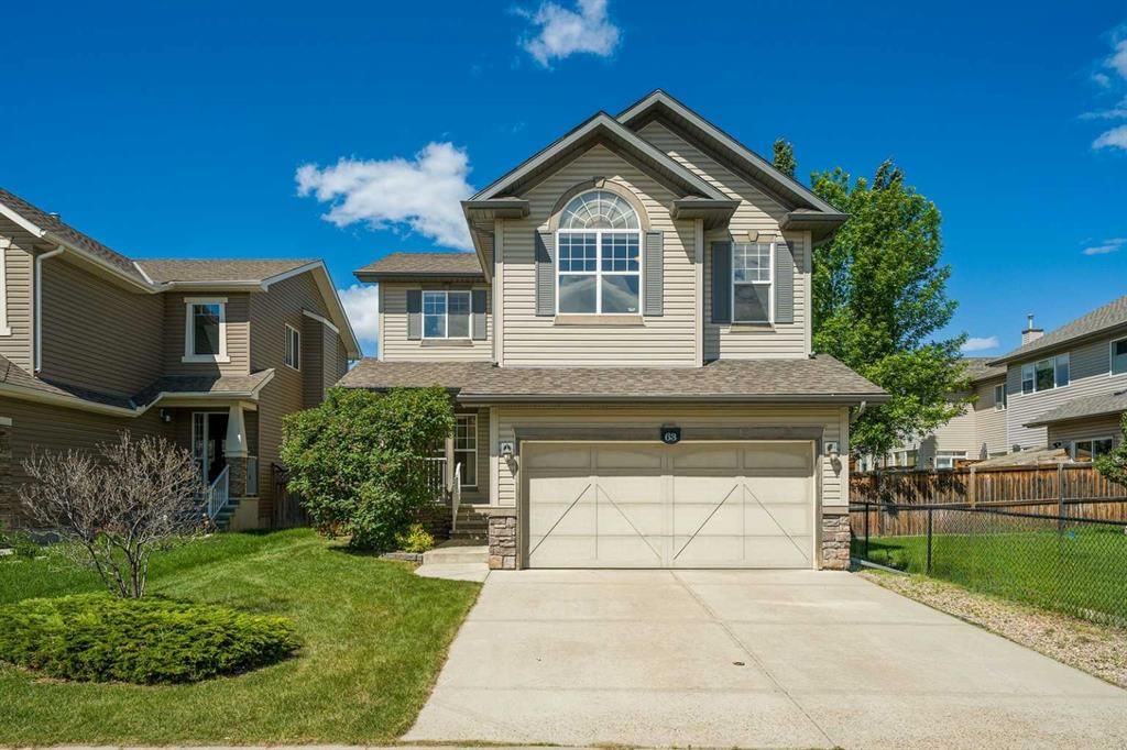 63 Cougartown Close SW, Calgary — main listing photo