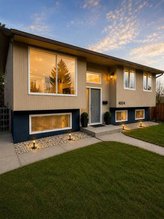 4004 14 Avenue SE, Calgary — main listing photo