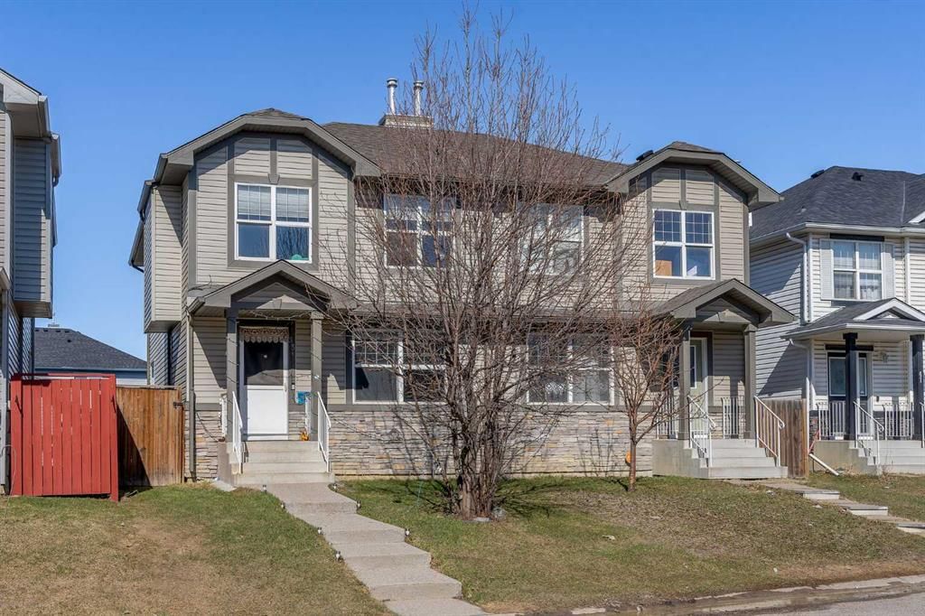33 Saddlebrook Common NE, Calgary — main listing photo