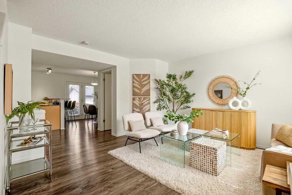 246 Elgin View SE, Calgary — photo 3 of 30