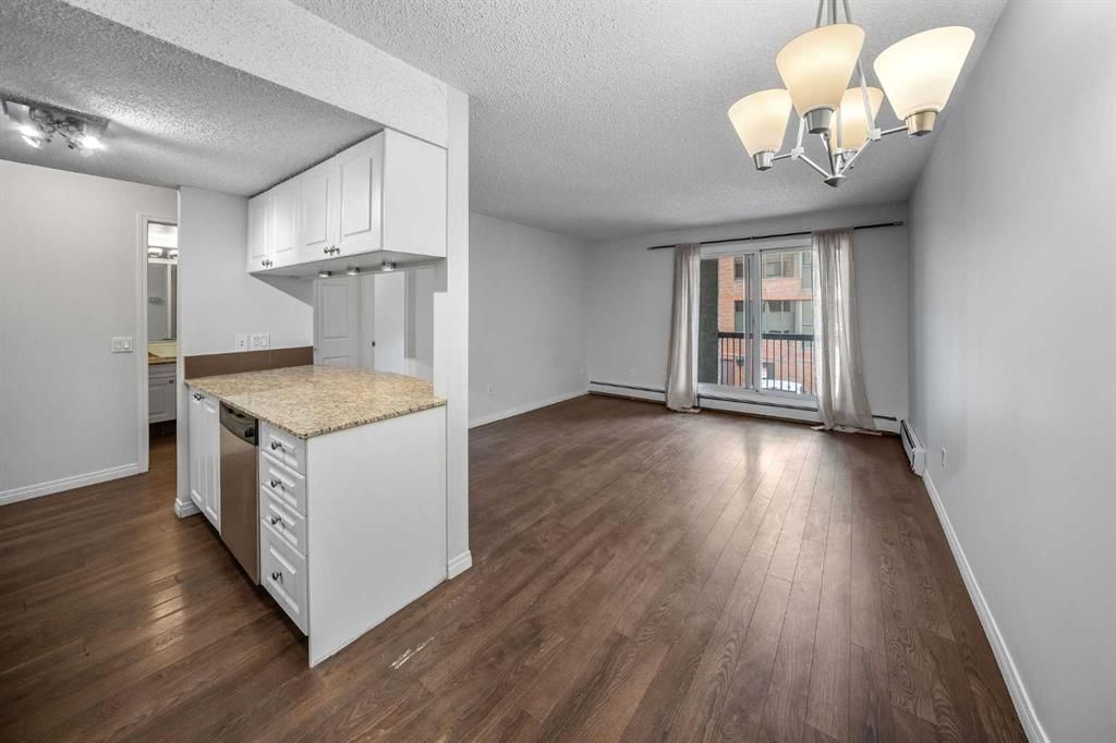 205, 305 25 Avenue SW, Calgary — photo 2 of 34