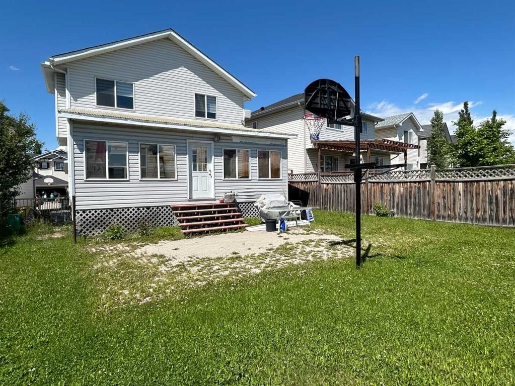 119 Citadel Meadow Grove NW, Calgary — photo 4 of 50
