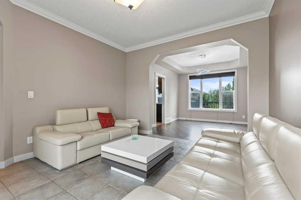 1863 Panatella Boulevard NW, Calgary — photo 5 of 44