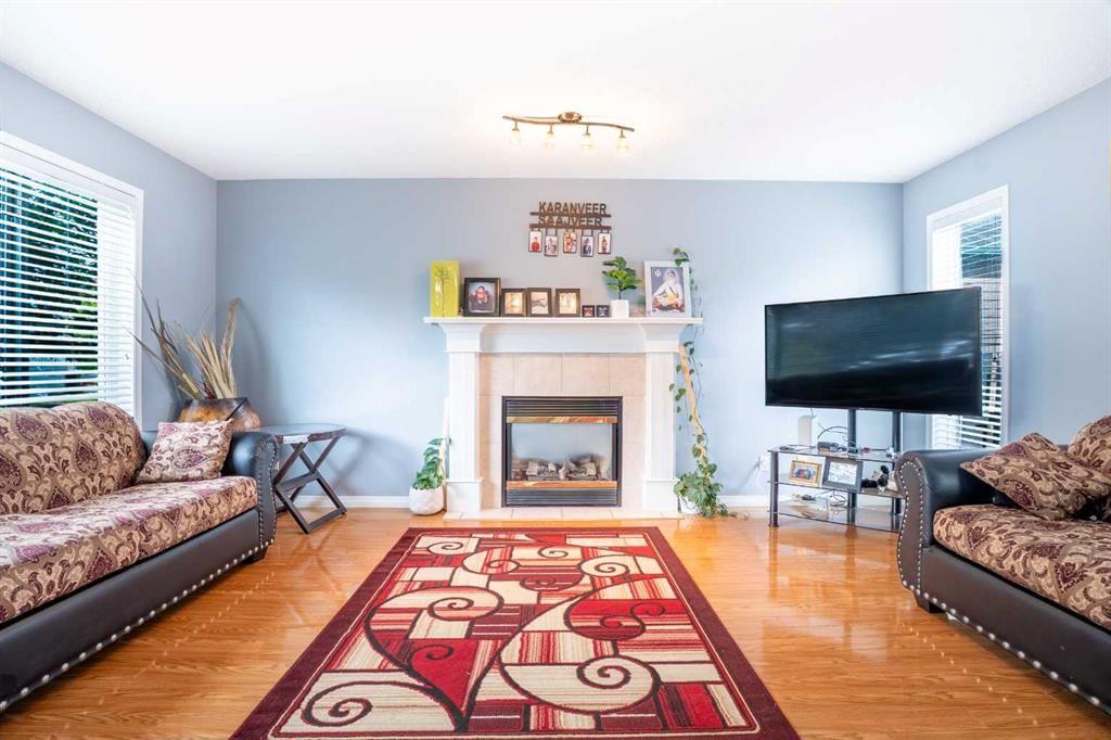 37 Martha's Haven Manor NE, Calgary — photo 3 of 36