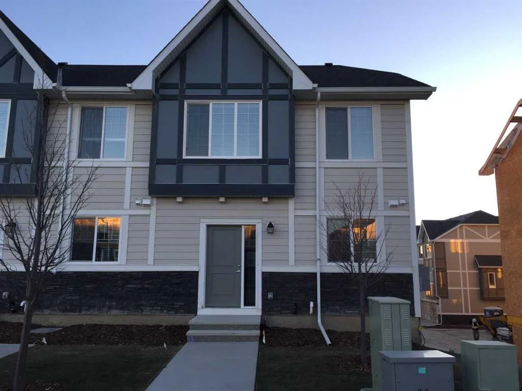 972 Nolan Hill Boulevard NW, Calgary — main listing photo