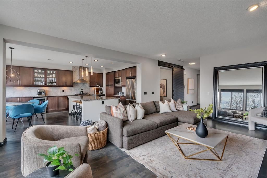 55 Evanspark Circle NW, Calgary — photo 2 of 46