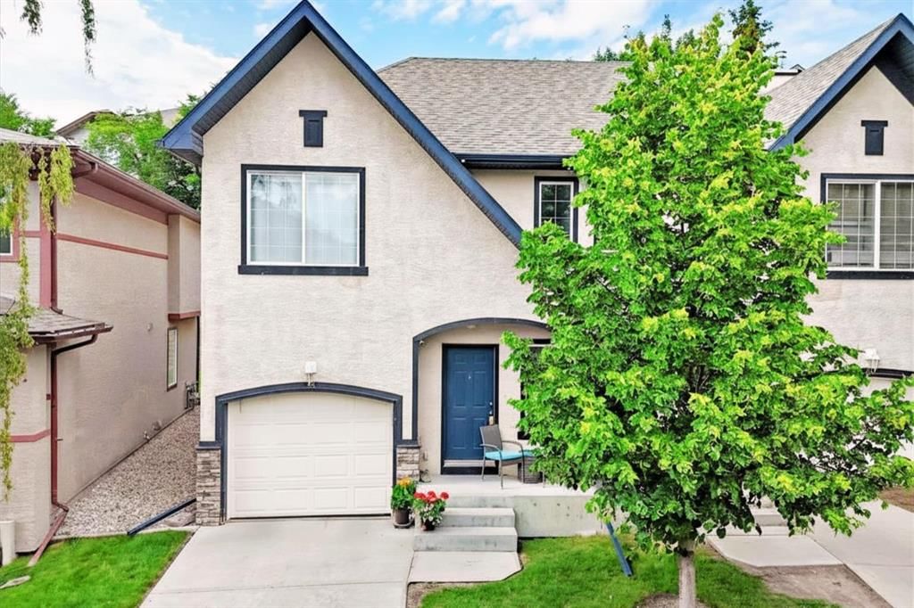 18 Hidden Creek Rise NW, Calgary — photo 2 of 40