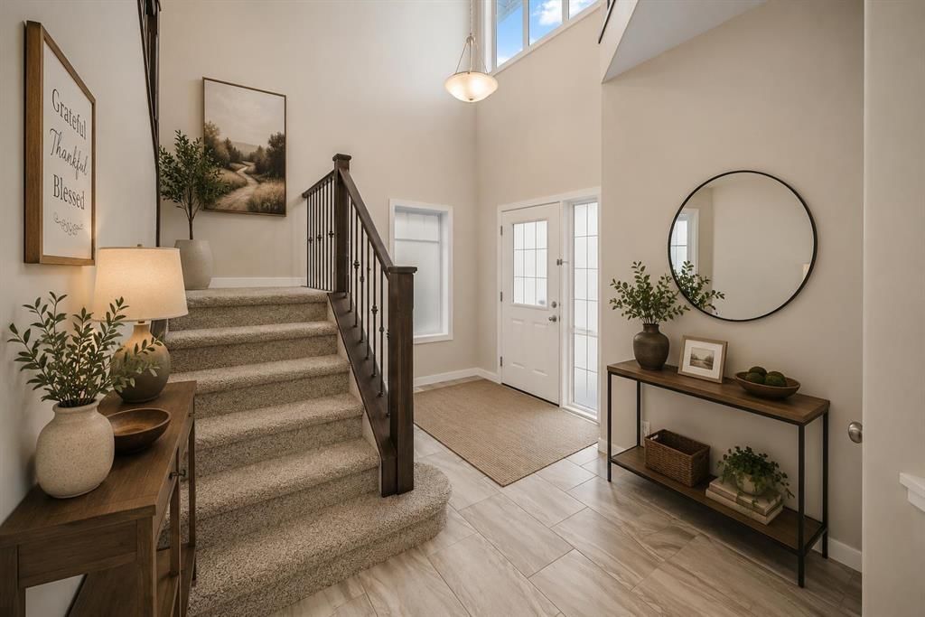 144 Cougar Ridge Manor SW, Calgary — photo 4 of 50