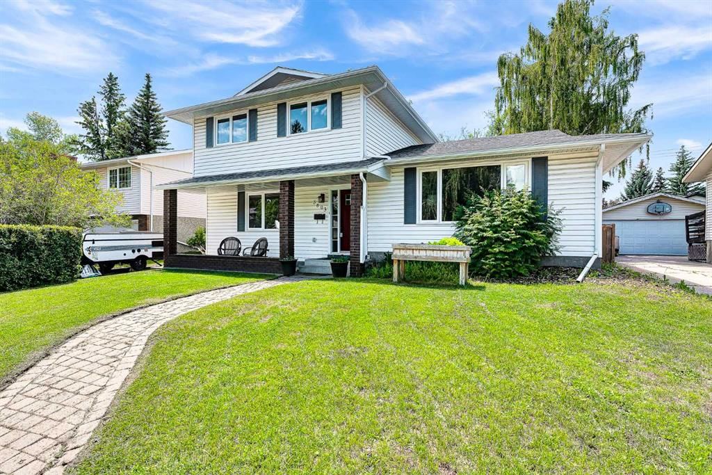 5603 Dalwood Way NW, Calgary — photo 2 of 47