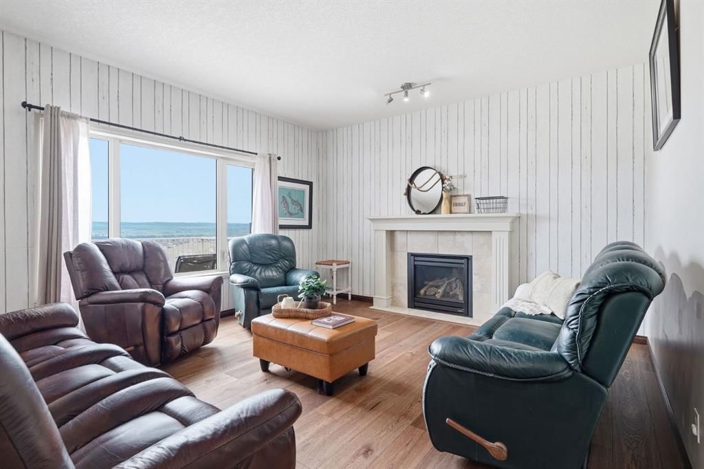139 Sunset View, Cochrane — photo 5 of 27