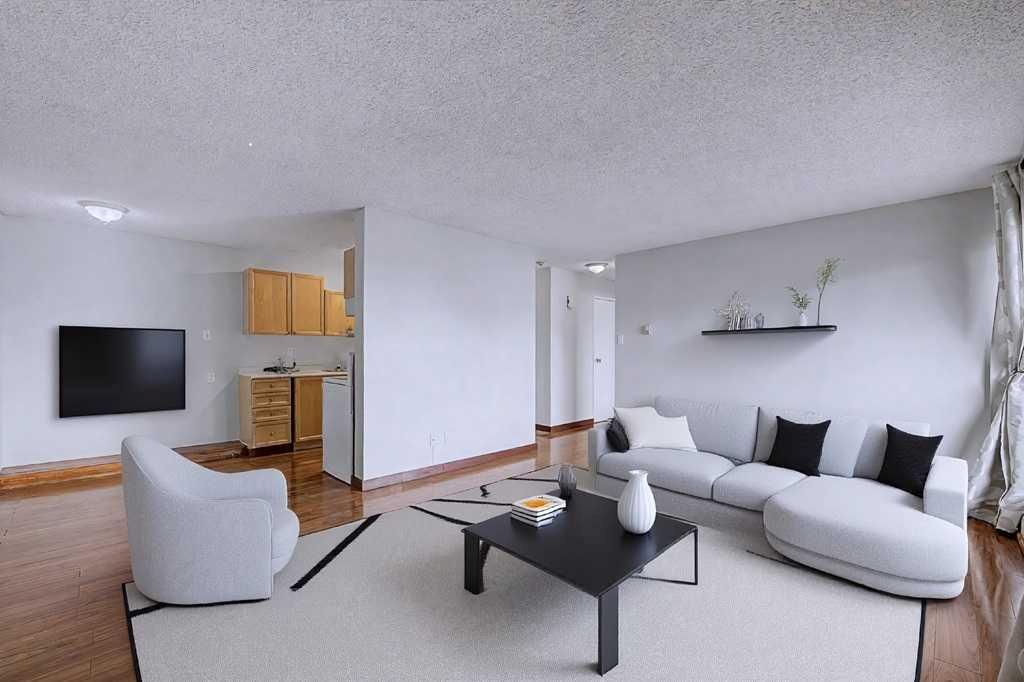 105, 659 4 Avenue NE, Calgary — photo 2 of 23