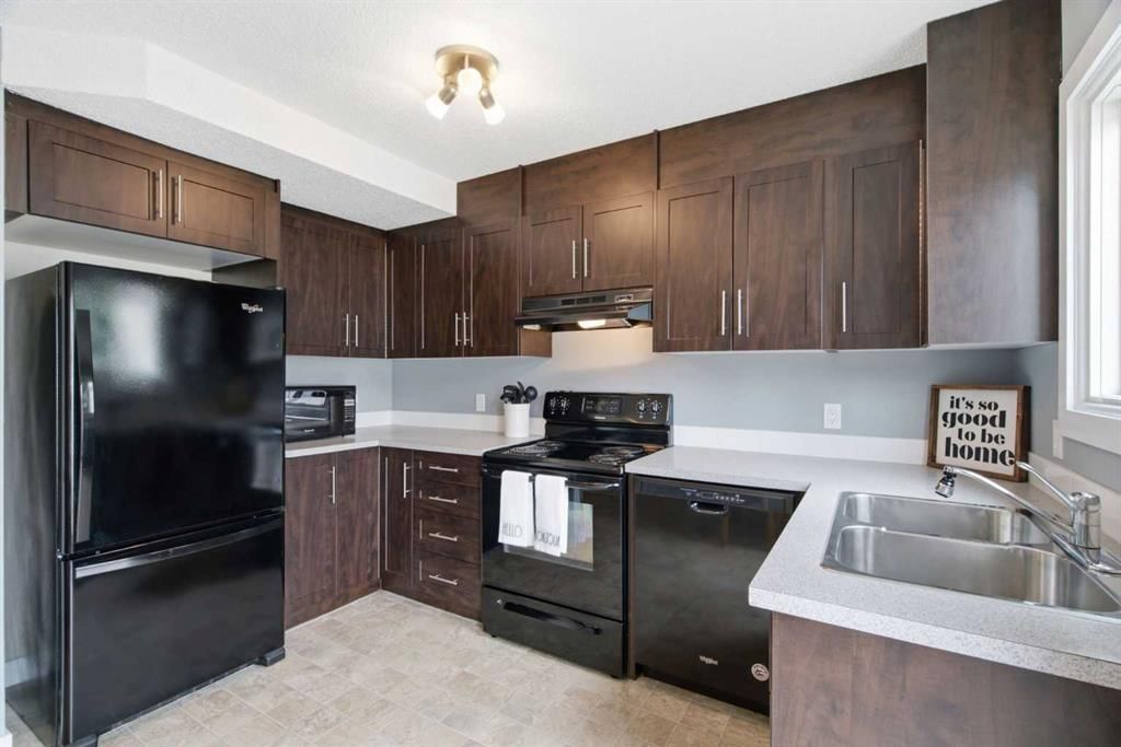 237 Deerpoint Lane SE, Calgary — photo 5 of 39