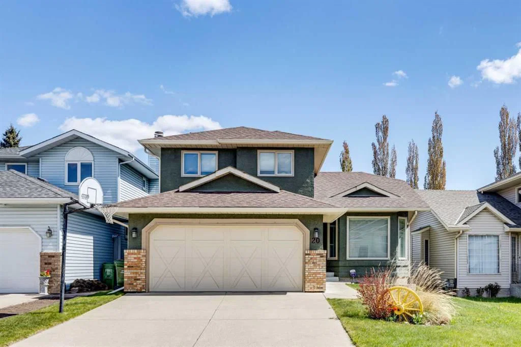 20 MacEwan Ridge View NW, Calgary — photo 2 of 40
