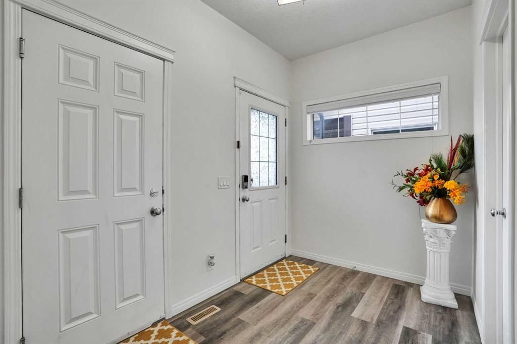 379 Skyview Shores Manor NE, Calgary — photo 4 of 50