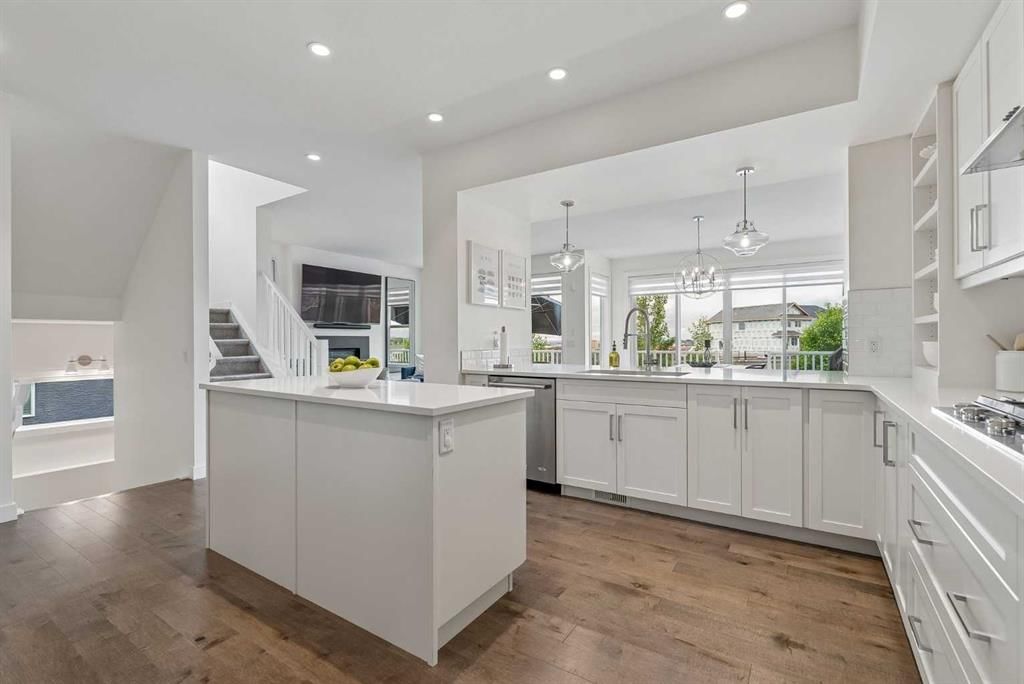 35 Mahogany Park SE, Calgary — photo 4 of 36