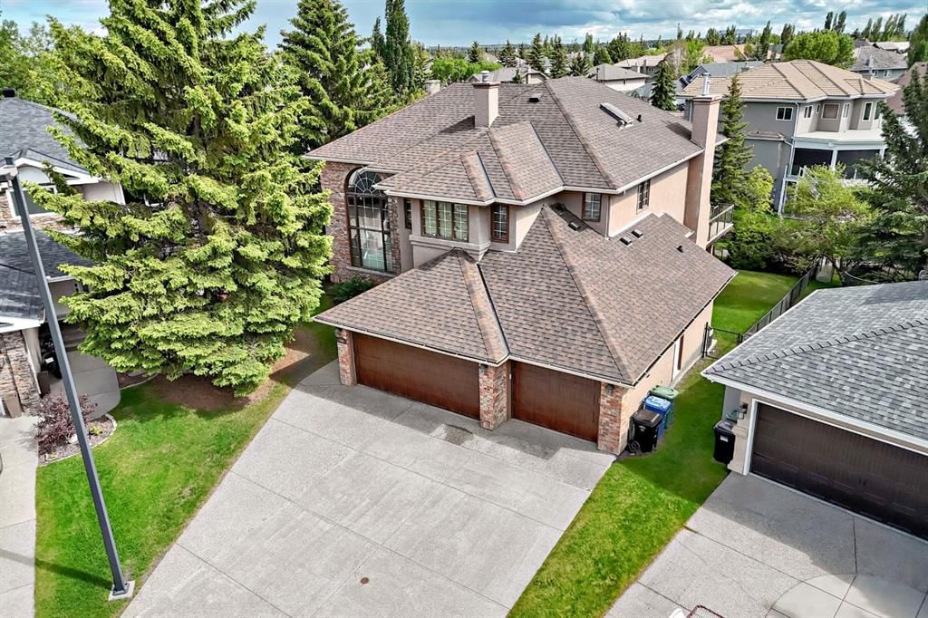 448 Mckenzie Lake Bay SE, Calgary — photo 2 of 42