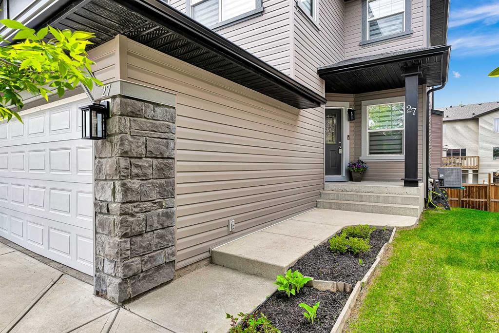 27 Pantego Close NW, Calgary — photo 2 of 50