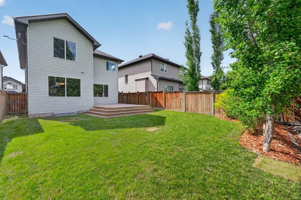 162 Cranwell Square SE, Calgary — photo 2 of 43