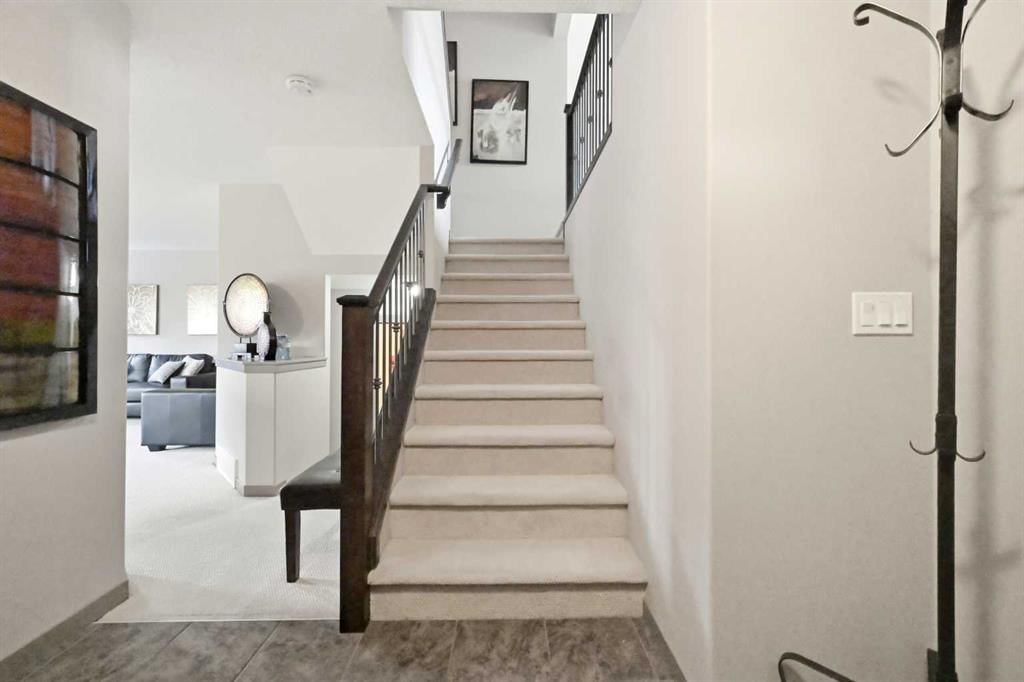 28 Skyview Shores Terrace NE, Calgary — photo 3 of 41