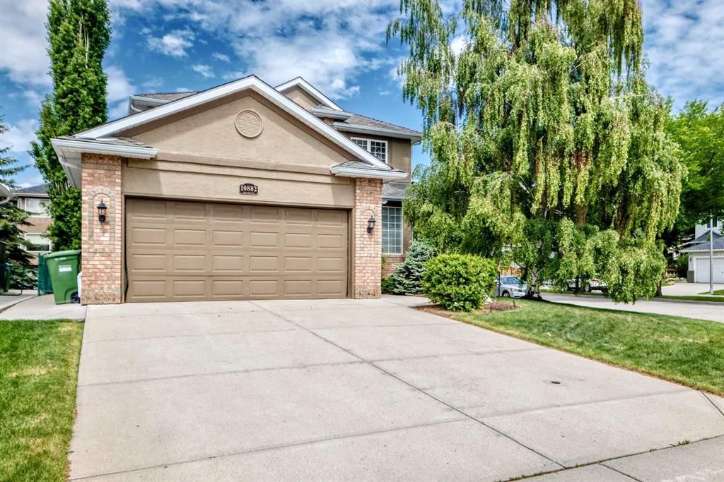 10882 Valley Ridge Drive NW, Calgary — photo 2 of 42