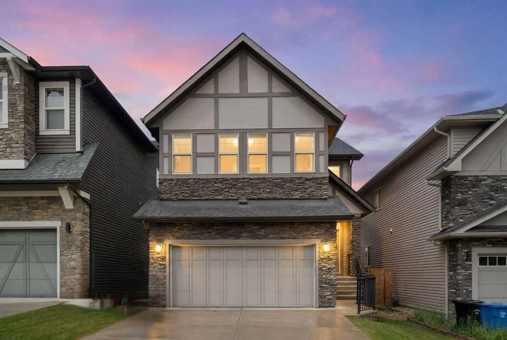 232 Nolancrest Heights NW, Calgary — main listing photo