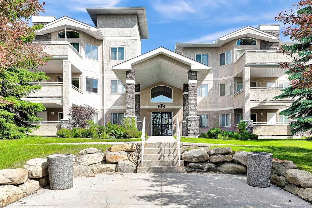 106, 20 Country Hills View NW, Calgary — recently sold condo