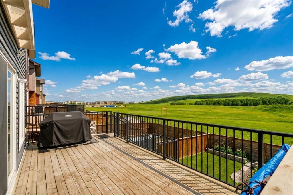 52 Walden Green SE, Calgary — photo 3 of 43