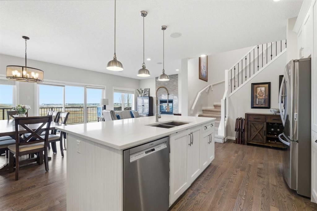 52 Walden Green SE, Calgary — photo 4 of 43