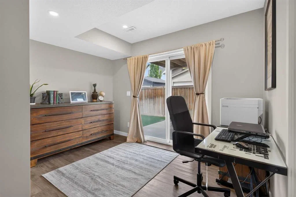 98 Copperstone Common SE, Calgary — photo 5 of 47