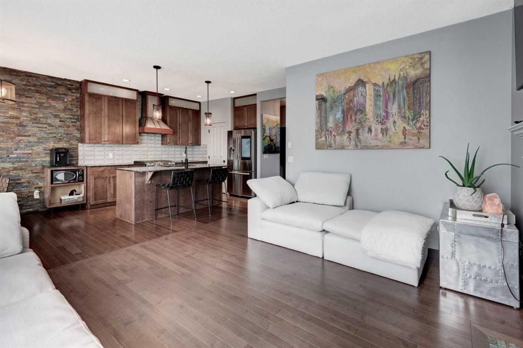 153 Chaparral Valley Mews SE, Calgary — photo 4 of 37