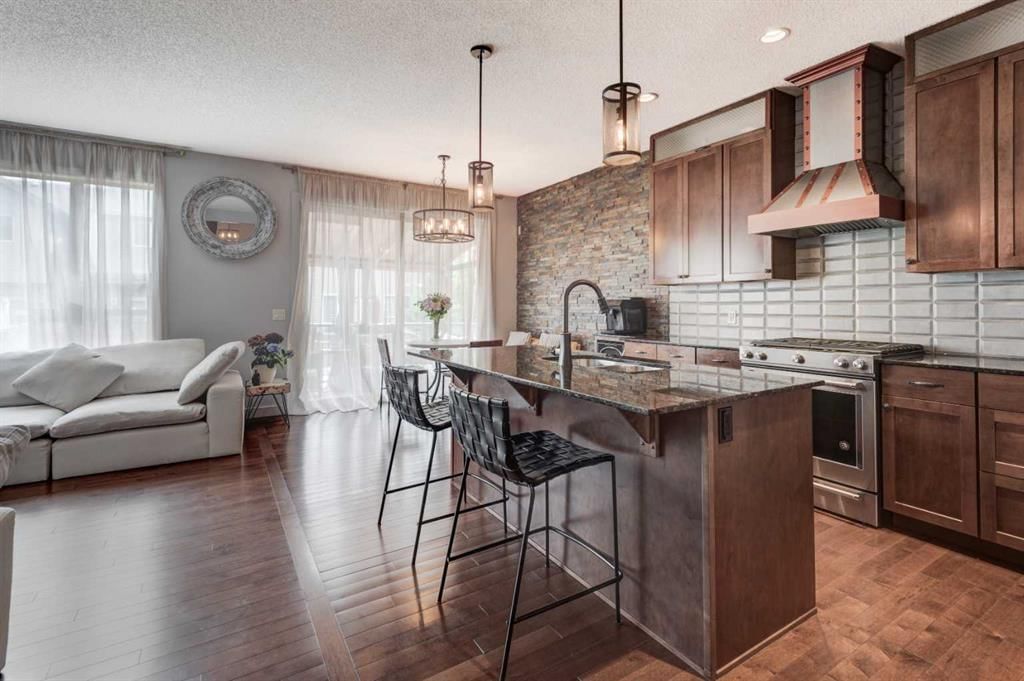 153 Chaparral Valley Mews SE, Calgary — photo 5 of 37