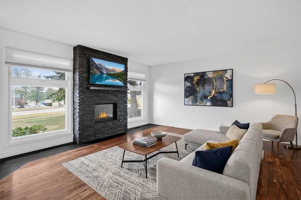 9555 Oakfield Drive SW, Calgary — photo 2 of 45