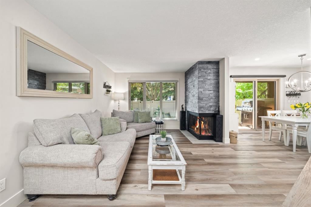 34, 10001 Brookpark Boulevard SW, Calgary — photo 3 of 35