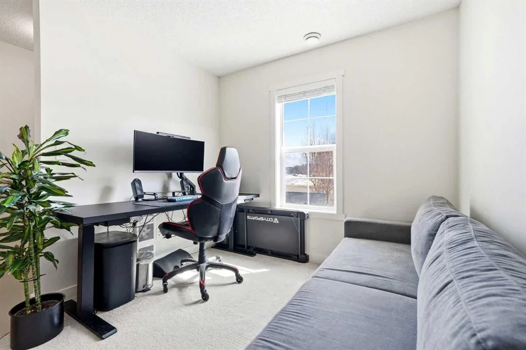 14 Nolan Hill Gate NW, Calgary — photo 5 of 39