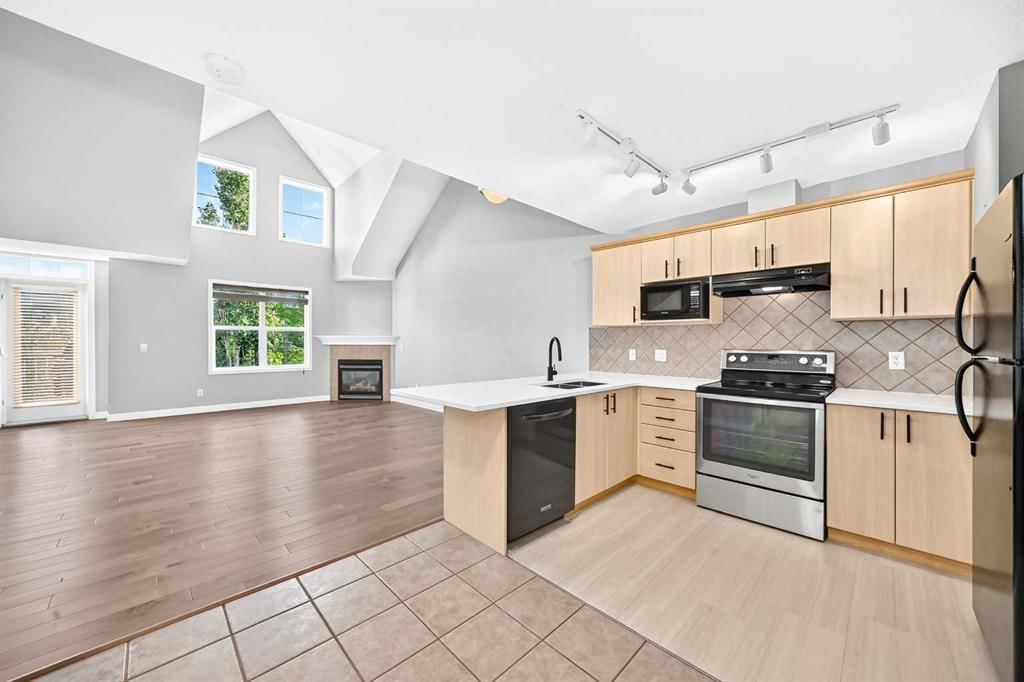 307, 3651 Marda Link SW, Calgary — photo 3 of 28