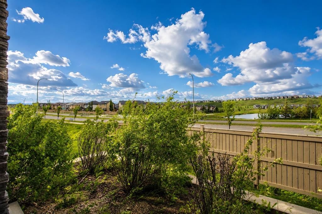 1, 4 Sage Hill Terrace NW, Calgary — photo 2 of 21