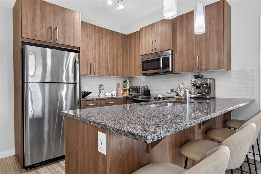 1, 4 Sage Hill Terrace NW, Calgary — photo 4 of 21